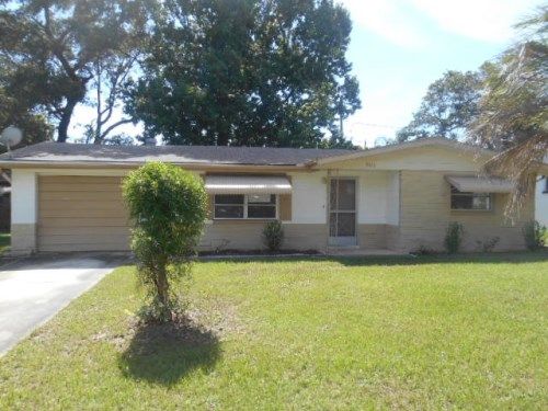 5023 Overlook Dr, New Port Richey, FL 34652