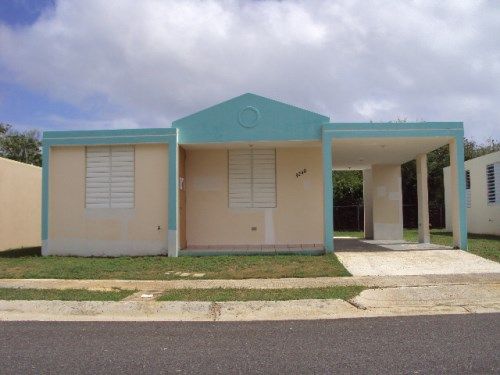 Z-13 Muranos St Islazul, Isabela, PR 00662