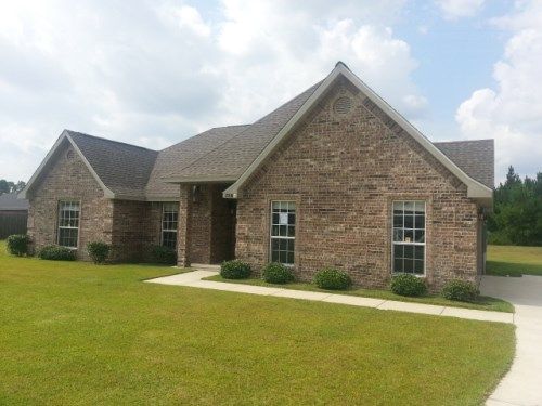 2916 Village Circle, Ocean Springs, MS 39564