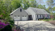 19 Westmoreland Dr West Falmouth, MA 02574