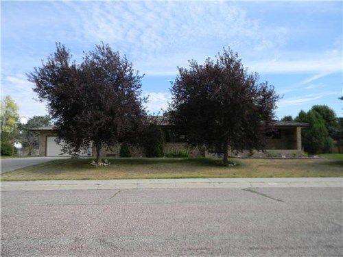 1115 Primrose Dr, Scottsbluff, NE 69361