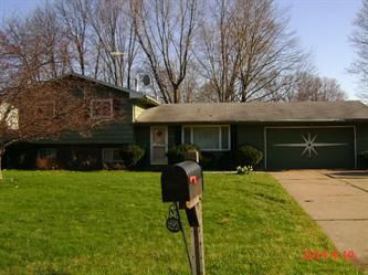 42925 Crestlane Dr, Elyria, OH 44035