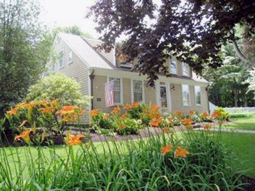 1661 ROUTE 6A, East Dennis, MA 02641