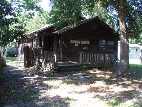 706 West Buckingham Avenue, Oldsmar, FL 34677