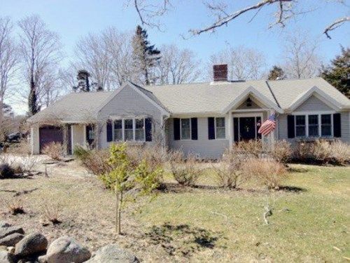 12 Freeman Ln, Orleans, MA 02653