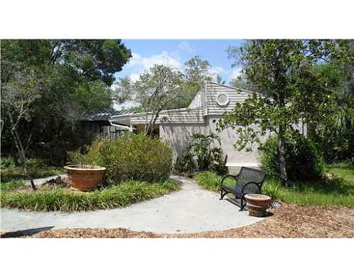 890 4 Wheel Ln, Geneva, FL 32732