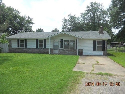 7Th, Dardanelle, AR 72834