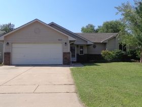 9607 W Chartwell St, Wichita, KS 67205