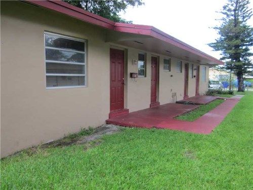 5941 HAYES ST, Hollywood, FL 33021