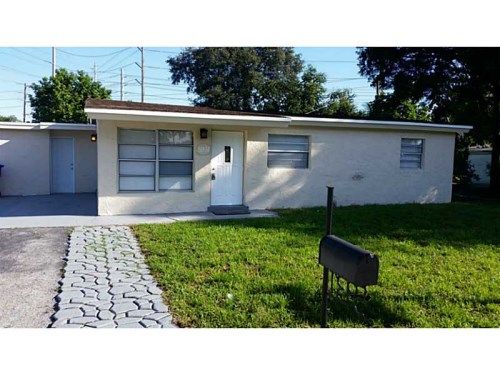 5931 N FARRAGUT DR, Hollywood, FL 33021