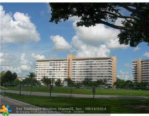 4001 HILLCREST DR # 517, Hollywood, FL 33021