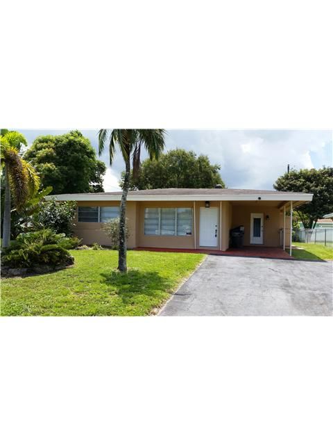 2240 N 56TH TE, Hollywood, FL 33021
