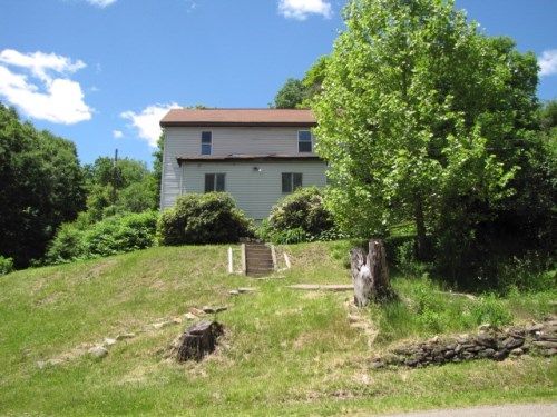 1215 Tarrtown Rd, Adrian, PA 16210