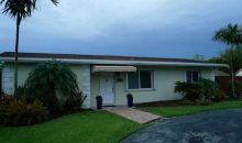 9523 SW 79 TE Miami, FL 33173