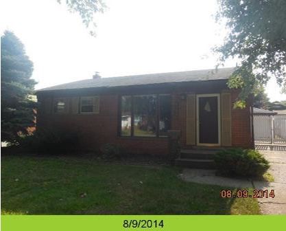13620 Peach St, Southgate, MI 48195