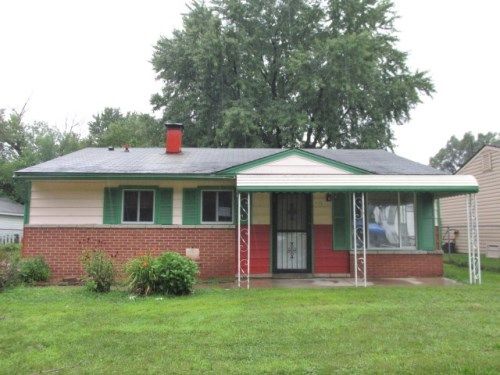 725 Hollister St, Pontiac, MI 48340
