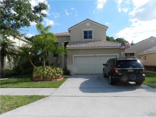 1032 SEQUOIA LN, Fort Lauderdale, FL 33327
