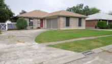 2905 Brookwood Dr Gretna, LA 70056