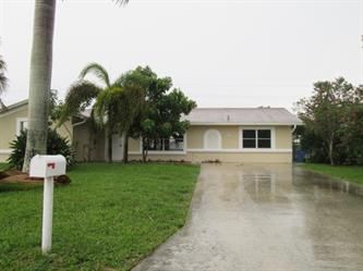 190 Sandpiper Ave, West Palm Beach, FL 33411