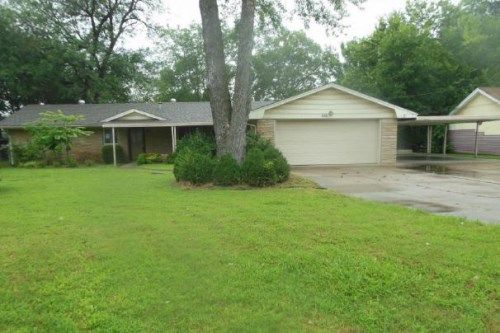 615 N Cherokee Ave, Dewey, OK 74029