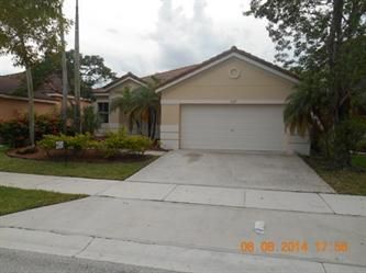 1327 Croton Court, Fort Lauderdale, FL 33327
