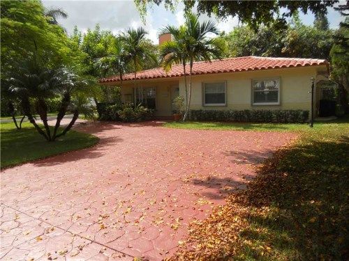 1132 MOFFETT ST, Hallandale, FL 33009
