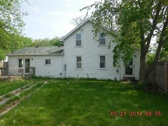 107 Wolf St, Odell, IL 60460