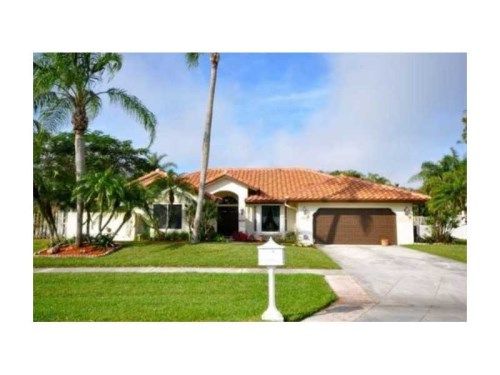 2641 YARMOUTH DR, West Palm Beach, FL 33414