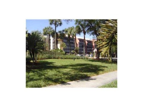 2802 N 46 # B419, Hollywood, FL 33021
