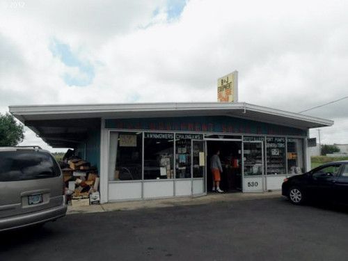 530 La Salle St., Harrisburg, OR 97446