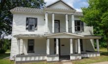 907 E Walnut St Fulton, MO 65251