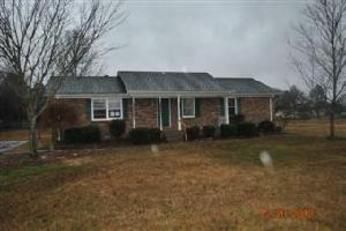 2413 Laredo Ct, Christiana, TN 37037