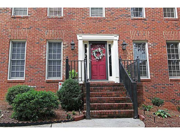 5214 Bowers Brook Drive Sw, Lilburn, GA 30047