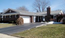 207 Dierks Dr. Western Springs, IL 60558