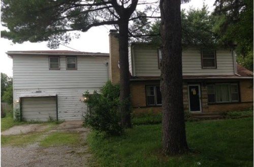 14012 Long Ave, Midlothian, IL 60445