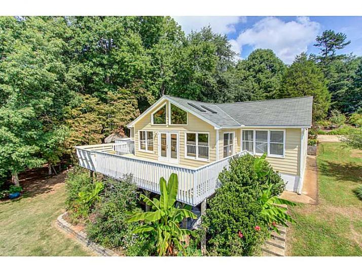160 Chestatee Point Trail, Dawsonville, GA 30534