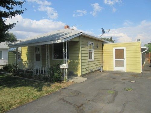 1211 S 1st Avenue, Yakima, WA 98902