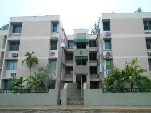 Apt 909 Los Pinos Condo, Caguas, PR 00725