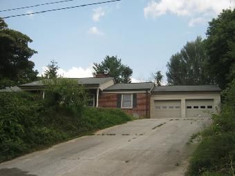 120 Armory Rd, Galax, VA 24333
