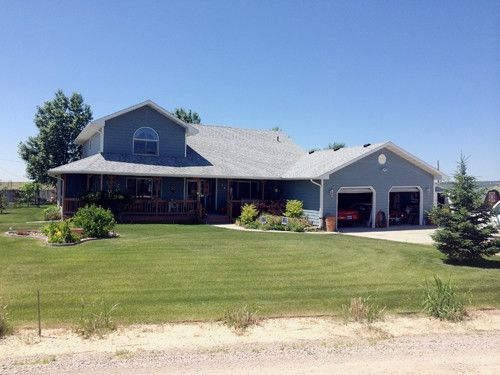 19 Ridgecrest, Newcastle, WY 82701