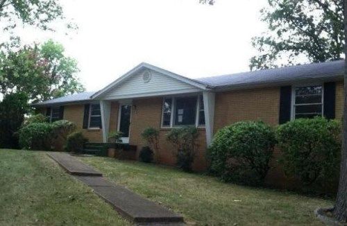 2512 Timberwood Drive, Clarksville, TN 37040