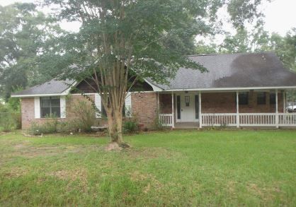 911 Garner St, Cleveland, TX 77327