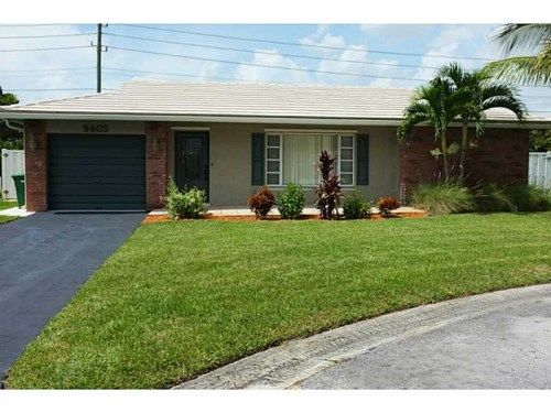 9403 NW 80 PL, Fort Lauderdale, FL 33321