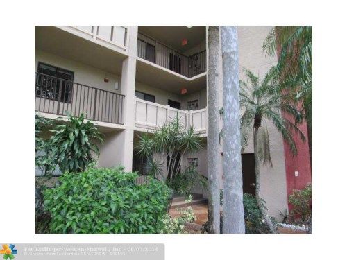 2202 S Cypress Bend Dr # 108, Pompano Beach, FL 33069