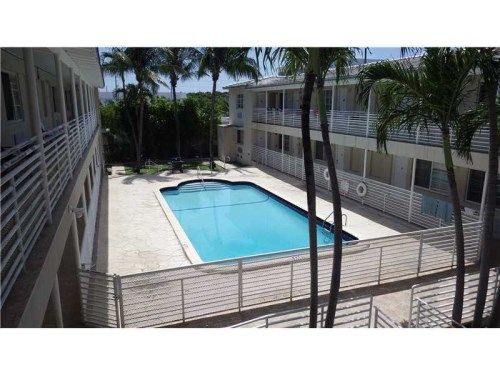 8401 BYRON AV # 8, Miami Beach, FL 33141