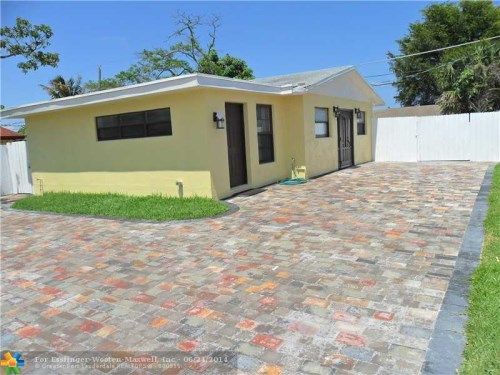 3680 NE 12TH AVE, Pompano Beach, FL 33064