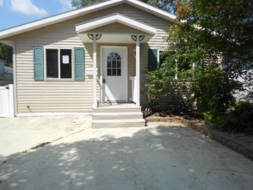 1405 10th Ave S, Saint Cloud, MN 56301
