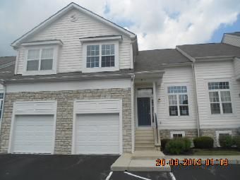 6946 Churchill Downs Dr, New Albany, OH 43054