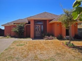 709 Wolf Creek Dri, Laredo, TX 78045