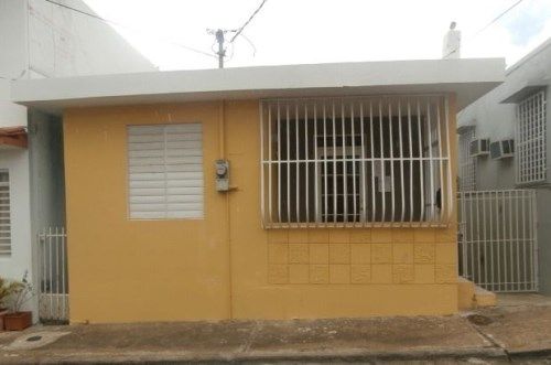 13a Calle Eulalio Reveron, Yabucoa, PR 00767